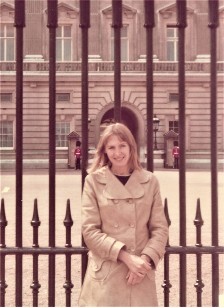 Margaret Buckingham Palace 1974